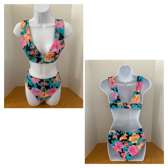 NWOT Billabong Tropic Time Reversible Bikini Set - Picture 6 of 10